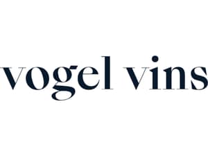 Vogel vins est une entreprise familiale basée à Grandvaux et spécialisée dans l'importation et la distribution de vins.